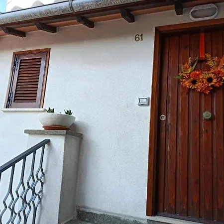 La Casetta Dell'orologio Tatil Evi Capodimonte
